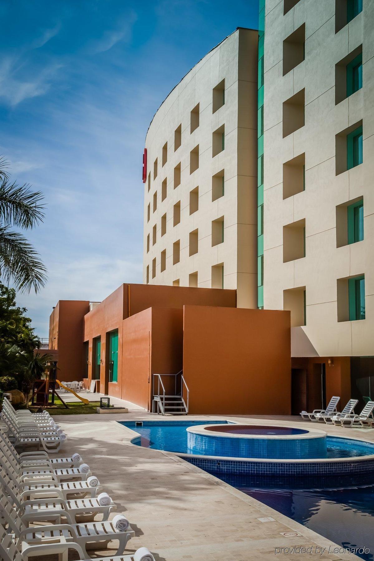 Fiesta Inn Culiacán Exterior foto